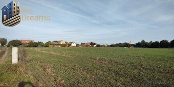 Ponúkame na predaj pozemok v obci Rastislavice