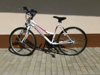 Dievčenský bicykel