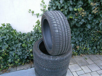 Predám 4x zimné pneu TOYO 225/45 R17 94VXL