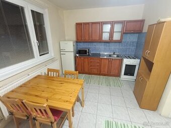 1-izbový byt - Sekčov