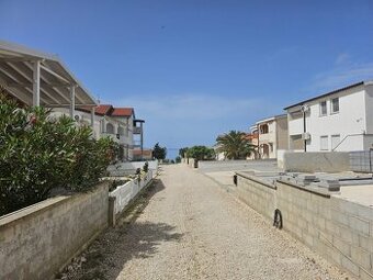 Chorvátsko, pekný 3 izbový Apartmán 120 metrov od mora.