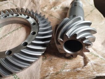 Tatra 613 - diferenciál 3.54