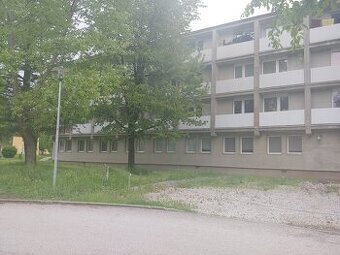 Slobodáreň  Revúca