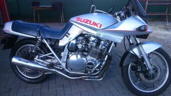 Suzuki gsx 750 katana