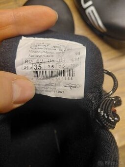 Predám topánky na bežky č.35