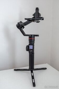 Feiyu Tech AK2000 kamerový stabilizátor