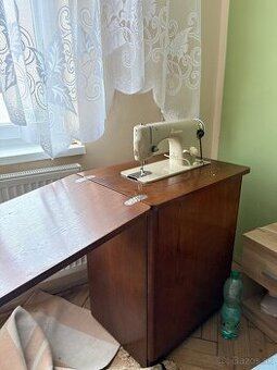 Šijaci stroj Minerva