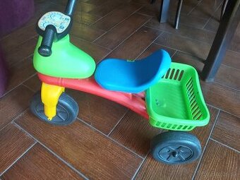 Odrážadlo, detský nočník,