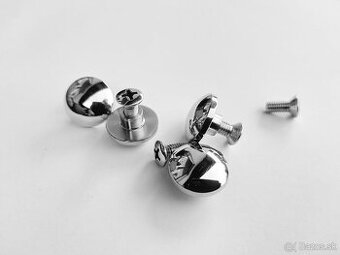 škoda 110 R sada skrutiek