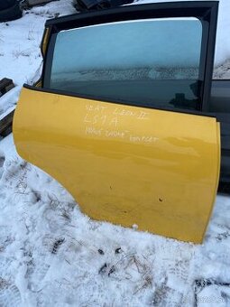 Seat Leon 2 II pravé zadné dvere kompletné farba LS1A žltá