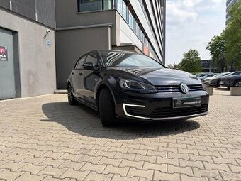 Predám Volkswagen Golf GTE 1.4 TSI DSG 150 kW
