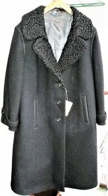 Dámsky čierny zateplený kabát