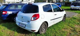Renault clio 1.5 dci 55kw rok vyroby 2011