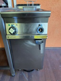 Profesionálny elektrický  varič cestovín, plynovú fritézu