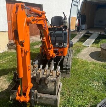 Minibager Kobelco E9SR - 1