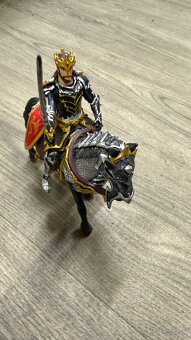 Schleich rytieri