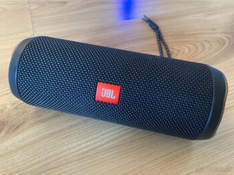 Prenosný reproduktor JBL Flip 4