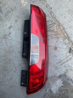 Fiat Doblo - zadné práve svetlo