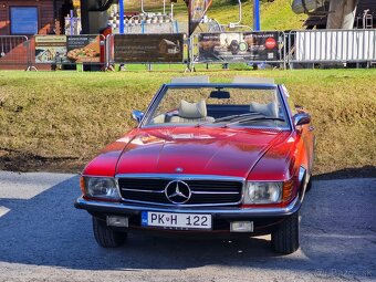 Mercedes SL W107