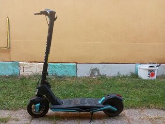 Predám Elektrickú kolobežku Velocifero Mad Air 350W