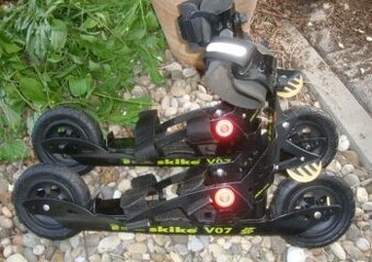 Skike V07 terénne korčule