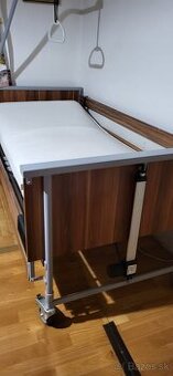 Elektrická polohovacia postel