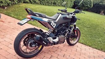 Husqvarna svartpilen 401 2020, 5900 km