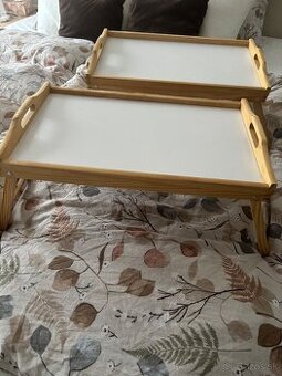 2x podnos na raňajky v posteli 😊