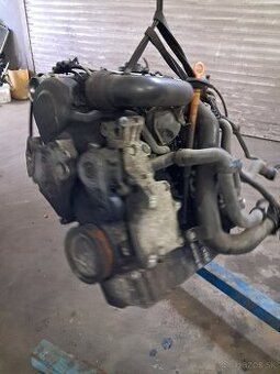 Motor škoda octavia 2  1.9tdi 77kw BJB
