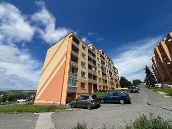 LEVOČA - 2 IZBOVÝ BYT, 54 M2, VÝBORNÝ PÔVODNÝ STAV.