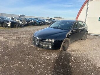Alfa Romeo 159 1,9JTD 110KW prodám díly z vozu