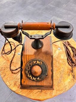 Retro telefón TESLA CS20