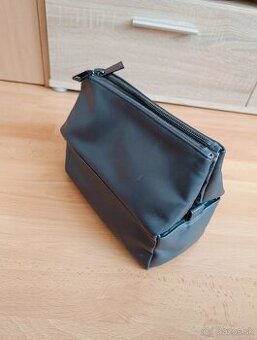 Kozmetická taštička - 1