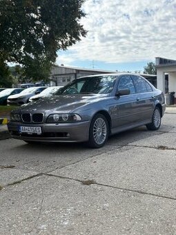 BMW E39 525i na náhradné diely