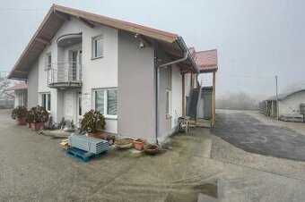 Prevádzkový priestor so skladom a kanceláriami, Vráble