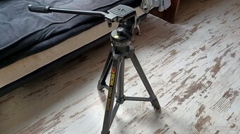 ponukam stativ nemeckej vyroby BILORA VIDEO FAVORIT