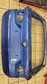 Bmw X1 kufrove dvere