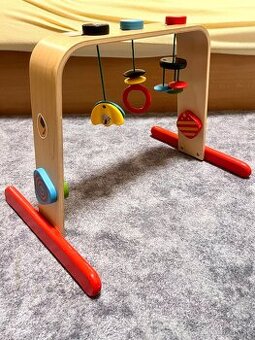 Detská drevená hrazdička IKEA