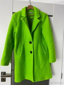 Prechodný neónovo-zelený kabátik