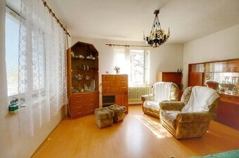 Zlava:Rod. dom vo Vysokej s veľkým pozemkom