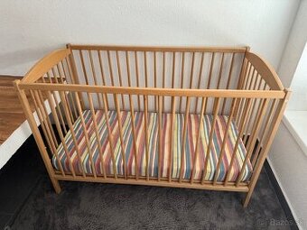 Detská drevená postieľka s matracom/alebo bez
