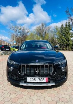 Maserati Levante SQ4 gransport 3.0 V6 316kw 430hp, rv2020