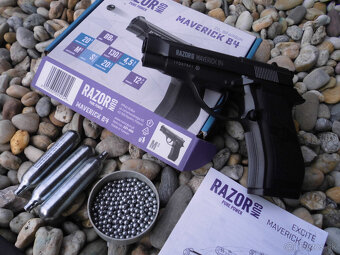 RazorGun Maverick 84 4,5mm vzduchovka na 12 g CO2+strelivo n