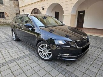 Škoda Octavia Combi 2.0 TDI DSG F1 Sport ACC DVD R17 Orig.KM