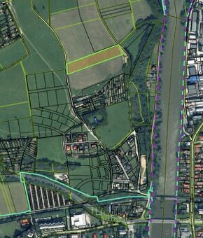 Pozemok neďaleko centra Dolný Kubín - 8649m2