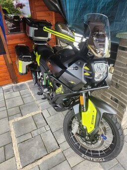 Qjmotor svt650x
