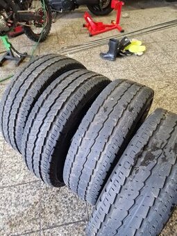 225/75 r16c continental .