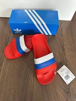 Šľapky Adidas