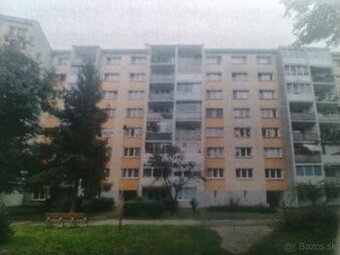 Na predaj 3-izbový byt, 65 m² (balkón, kumbál, pivnica)