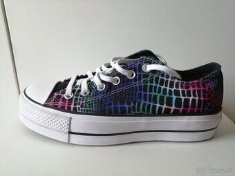 CONVERSE farebné